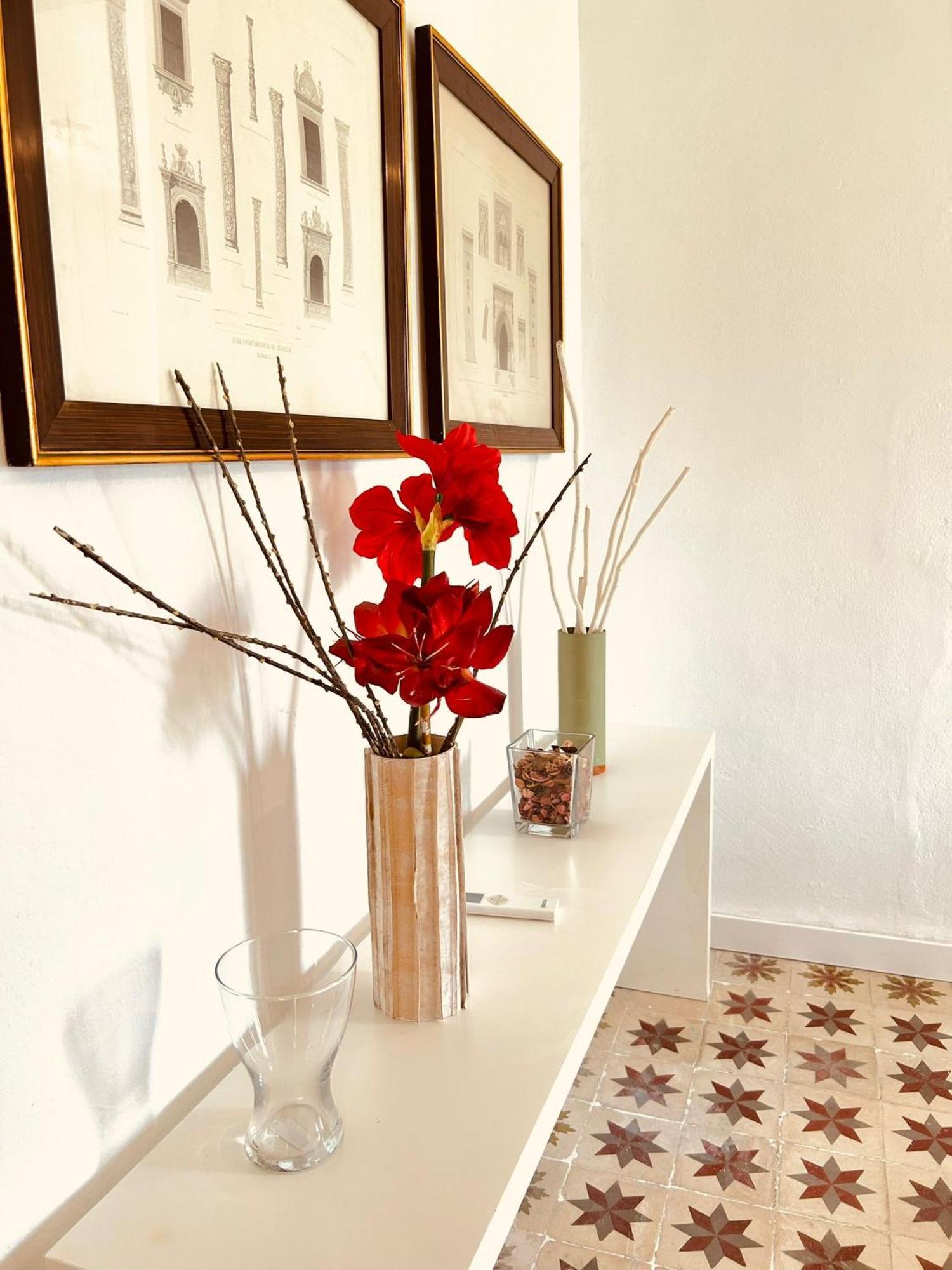 Appartement Plaza De Santa Cruz à Séville Extérieur photo