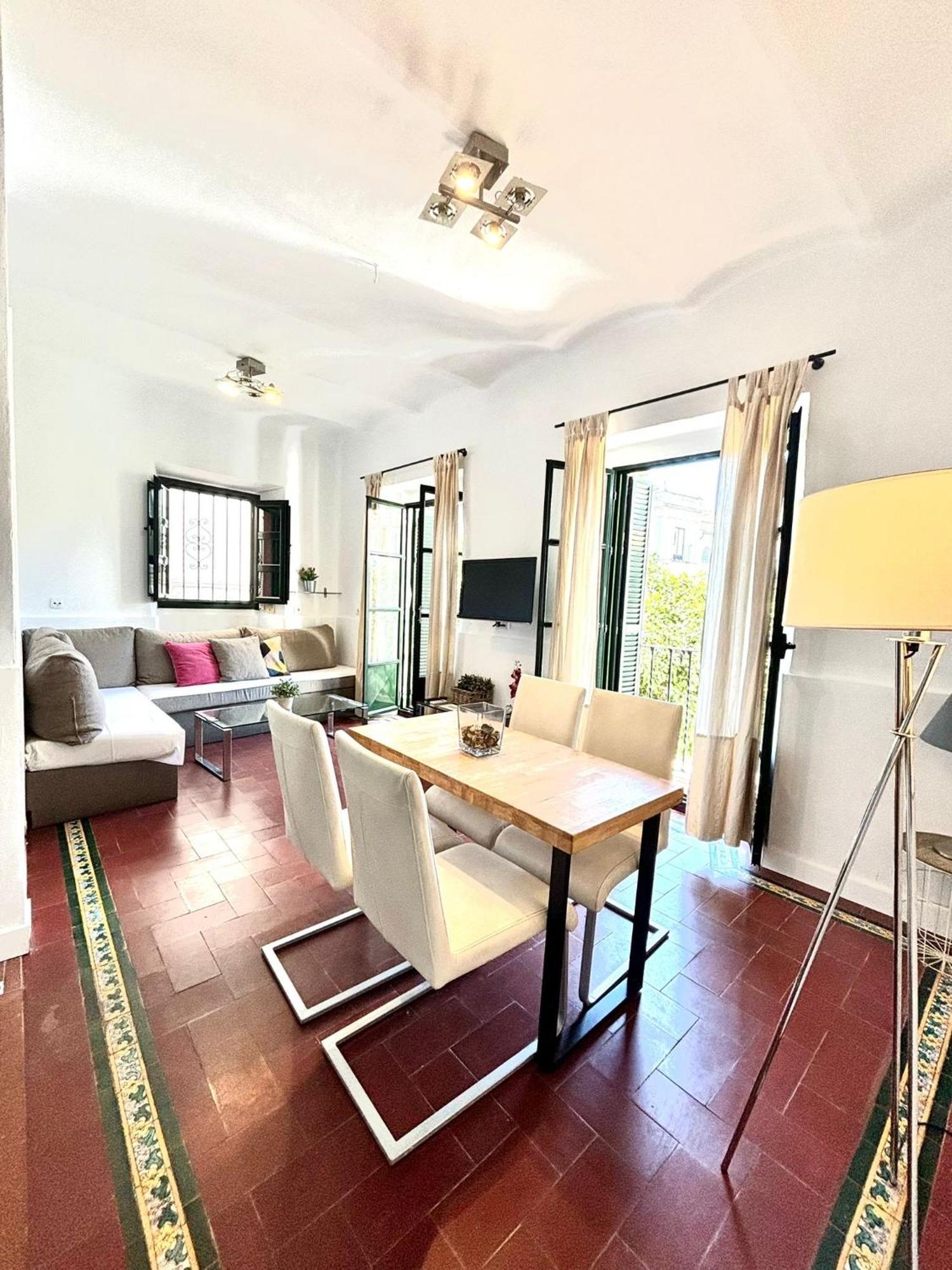 Appartement Plaza De Santa Cruz à Séville Extérieur photo