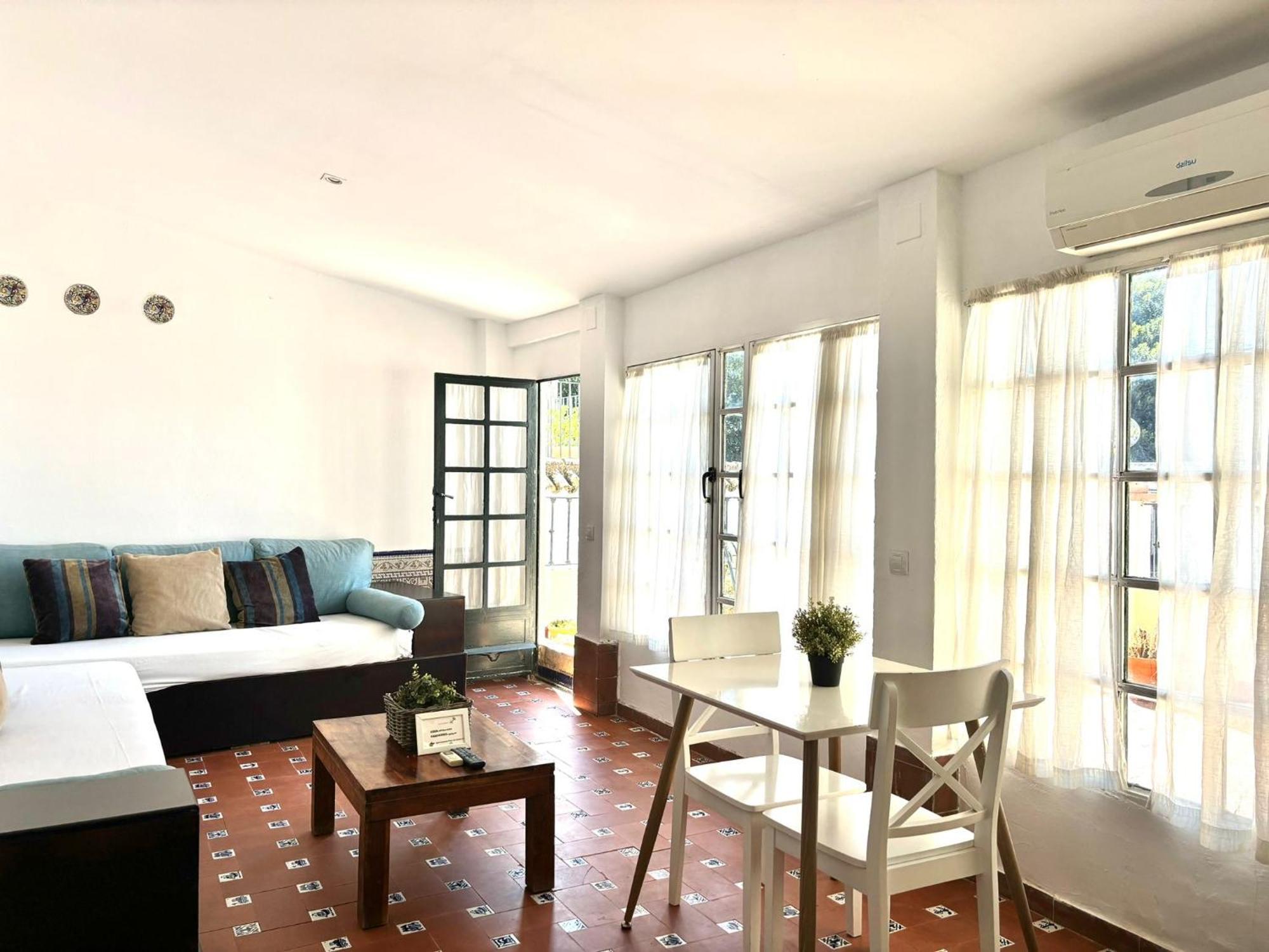Appartement Plaza De Santa Cruz à Séville Extérieur photo
