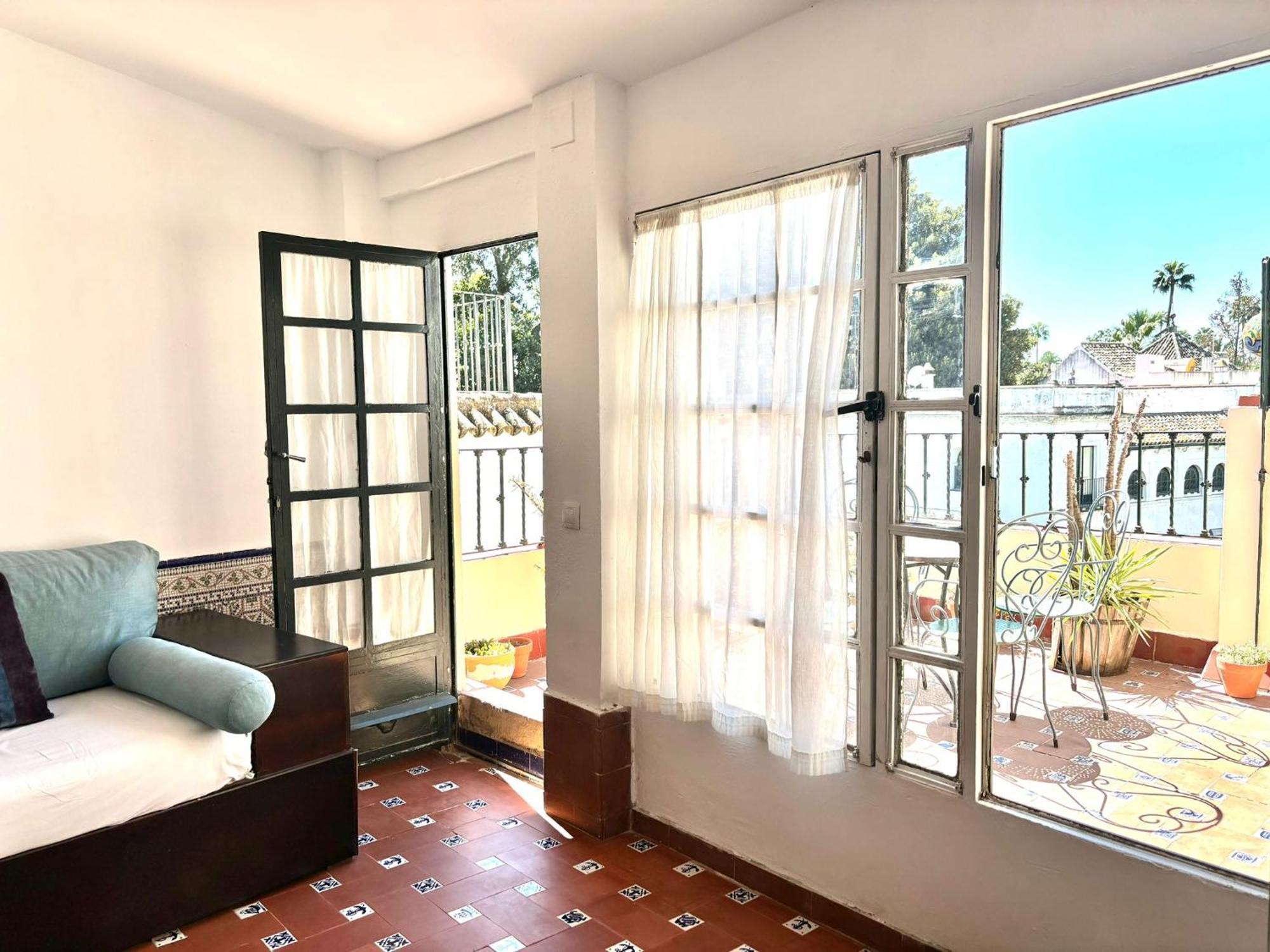 Appartement Plaza De Santa Cruz à Séville Extérieur photo